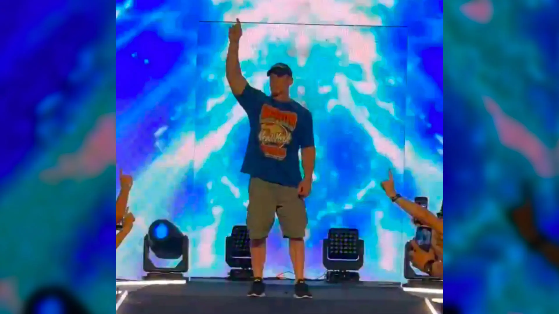 Quand John Cena imite l'entrée de Roman Reigns pendant 5 minutes
