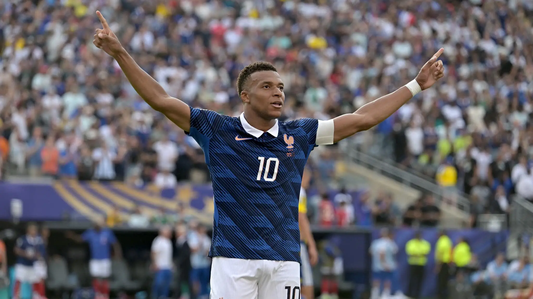 "Mbappé s'est remis en question, les supporters doivent aussi le faire": il créé une pétition "Kylian, pardonne-nous"